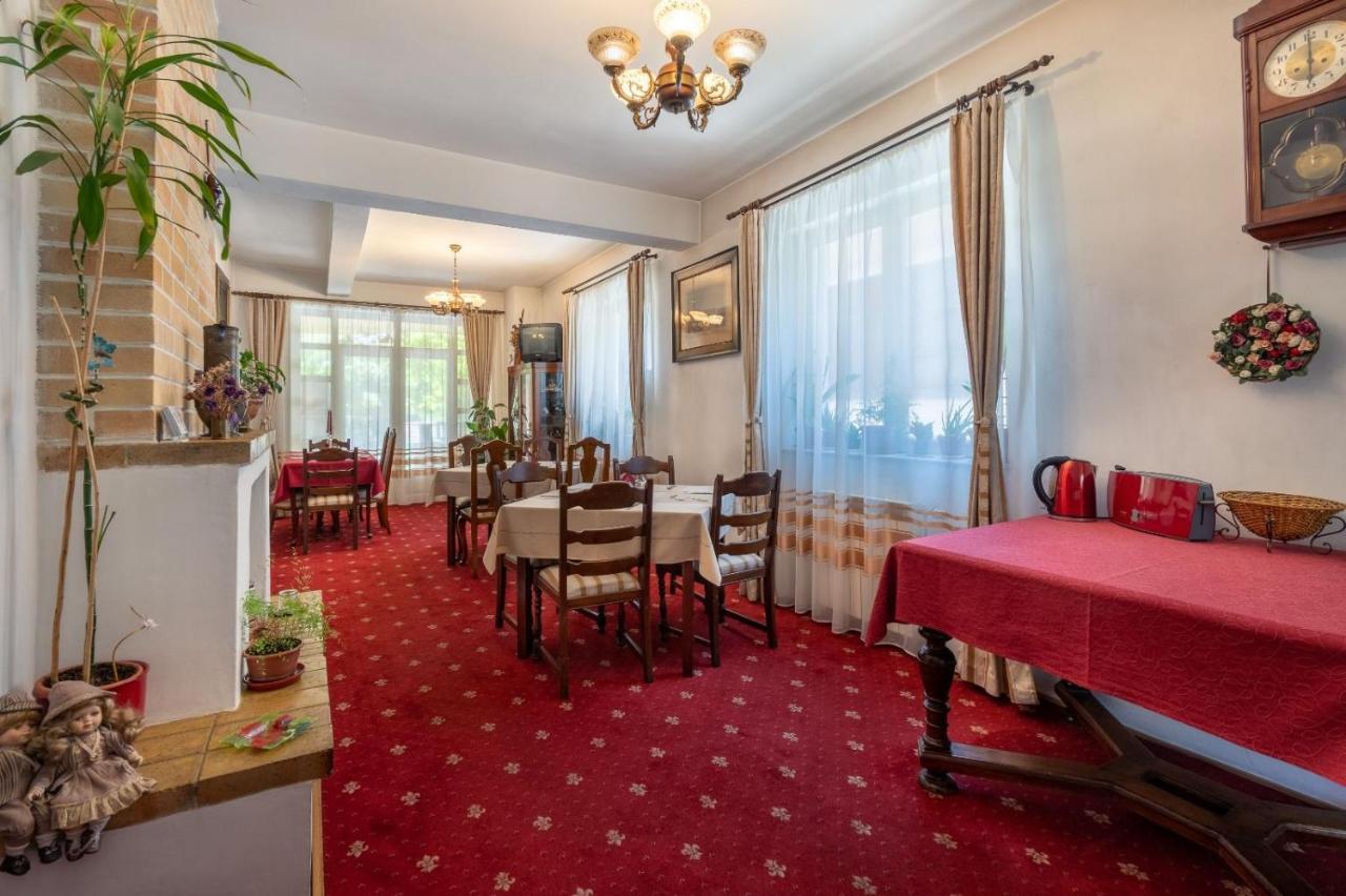 Villa-Hotel Escala كلوج-نابوكا المظهر الخارجي الصورة
